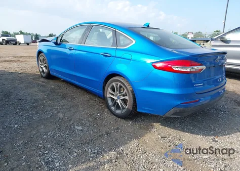 2020 Ford Fusion Hybrid Titanium из США, поврежденный, VIN 3FA6P0RU5LR132676
